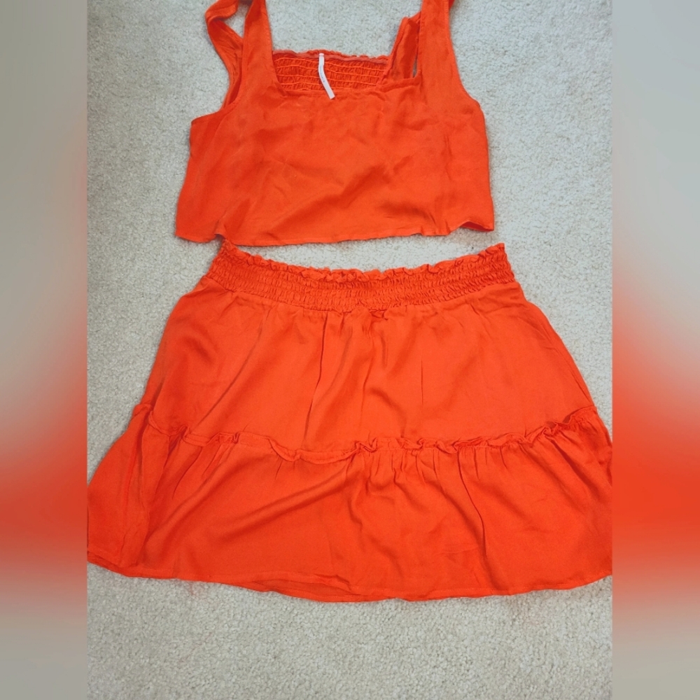 NWOT Anthropologie Breezy Swimwear Cover-Up Mini Smocked Skirt & Top Set. Large. - Picture 13 of 13